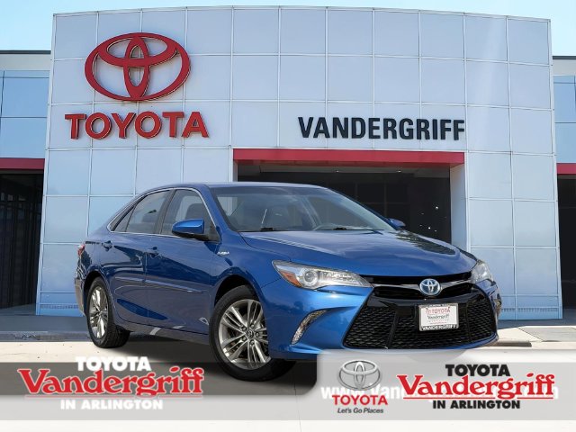 2017 Toyota Camry Hybrid SE FWD photo