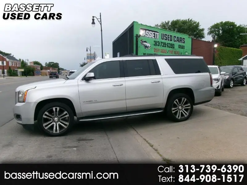 2017 GMC Yukon XL SLT 4WD photo