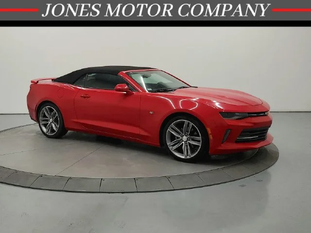 2018 Chevrolet Camaro 1LT RWD photo
