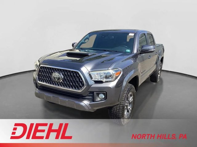 2018 Toyota Tacoma SR 4WD photo