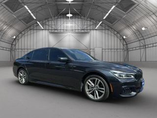 2019 BMW 7 Series 750i xDrive AWD photo