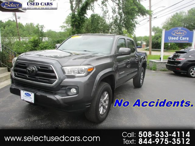 2018 Toyota Tacoma SR5 4WD photo