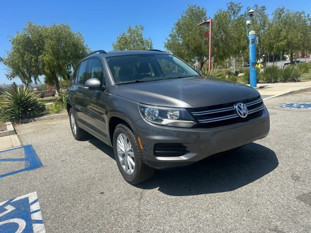 2018 Volkswagen Tiguan FWD photo