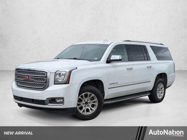 2017 GMC Yukon XL SLT 4WD photo