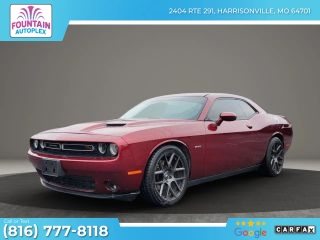 2017 Dodge Challenger R/T Plus RWD photo