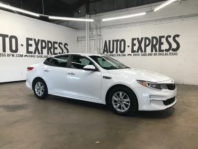 2018 Kia Optima LX FWD photo