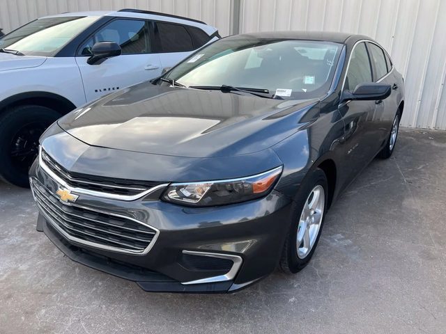 2018 Chevrolet Malibu LS FWD photo