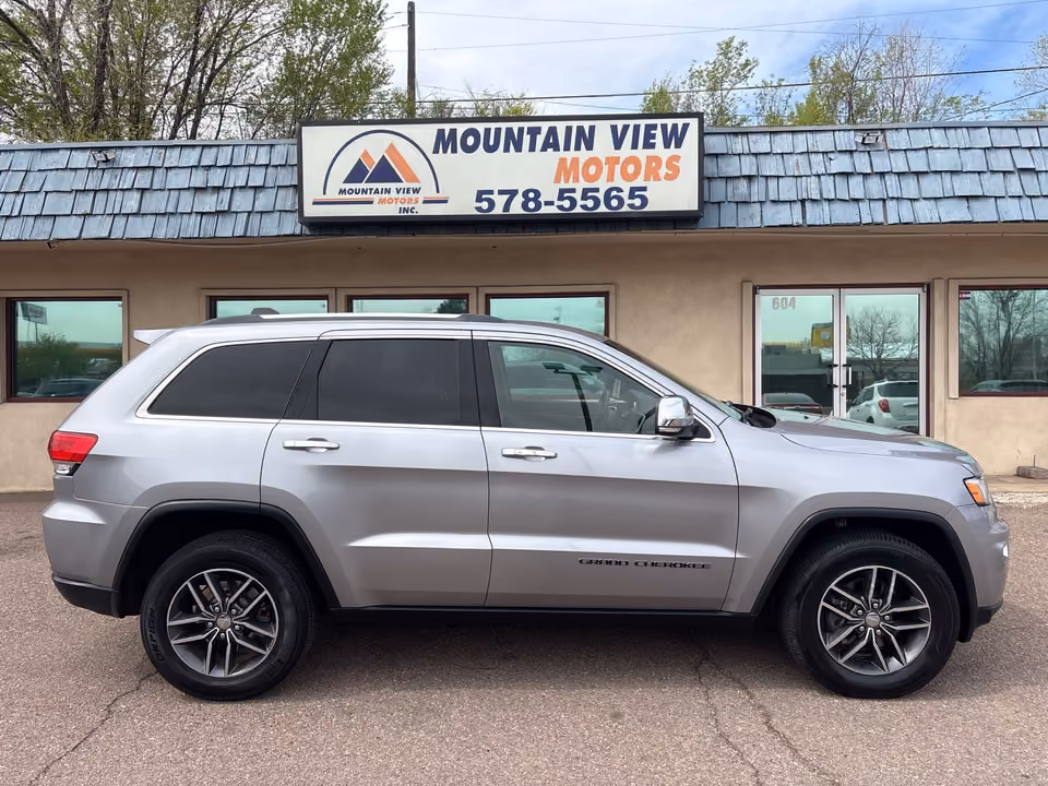 2018 Jeep Grand Cherokee Limited 4WD photo
