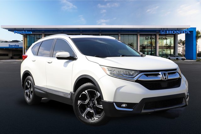 2018 Honda CR-V Touring FWD photo