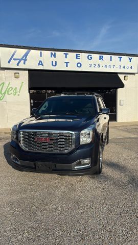 2018 GMC Yukon Denali 4WD photo