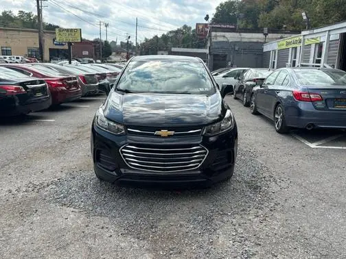 2018 Chevrolet Trax LS FWD photo