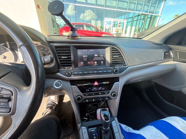 2018 Hyundai Elantra Value Edition FWD photo