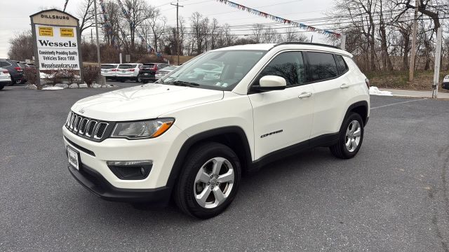 2018 Jeep Compass Latitude 4WD photo