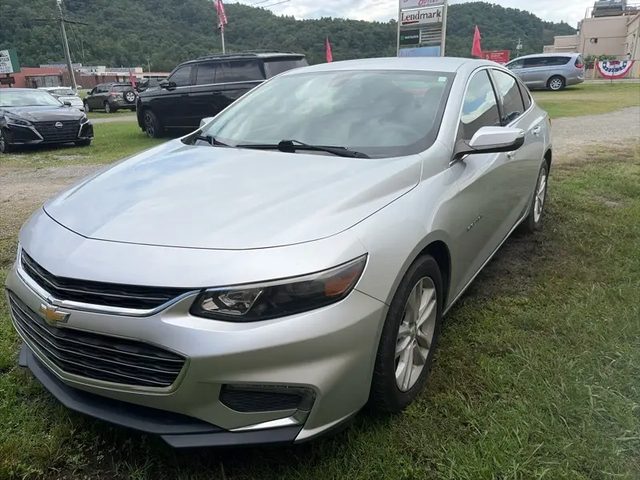 2018 Chevrolet Malibu LT FWD photo
