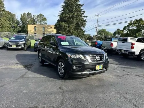 2018 Nissan Pathfinder S 4WD photo