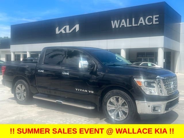 2018 Nissan Titan SL RWD photo