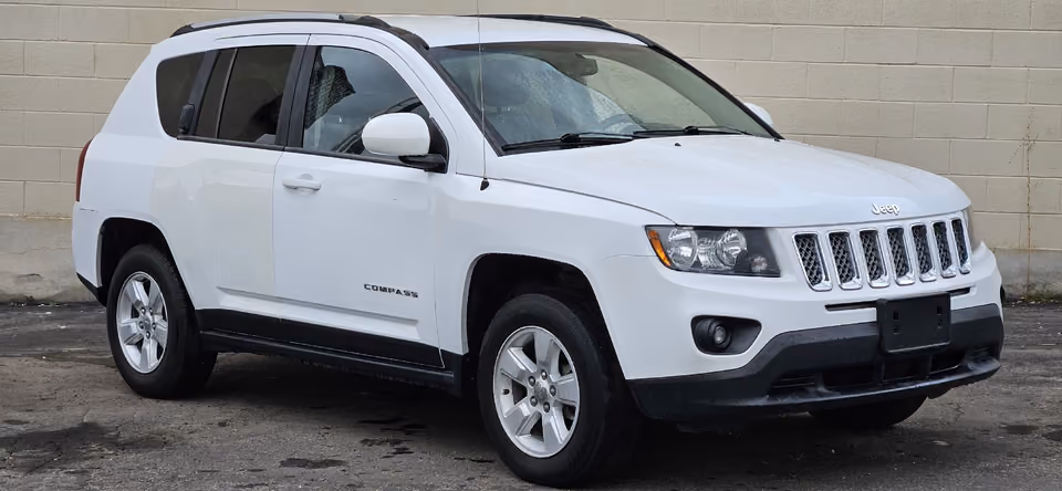 2017 Jeep Compass Latitude FWD photo