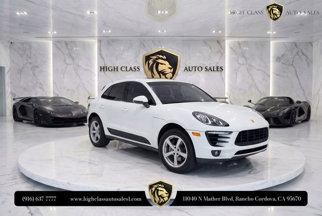 2018 Porsche Macan AWD photo