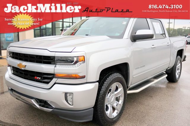 2018 Chevrolet Silverado 1500 LT 4WD photo