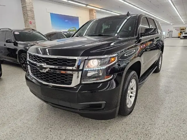 2018 Chevrolet Tahoe LT 4WD photo
