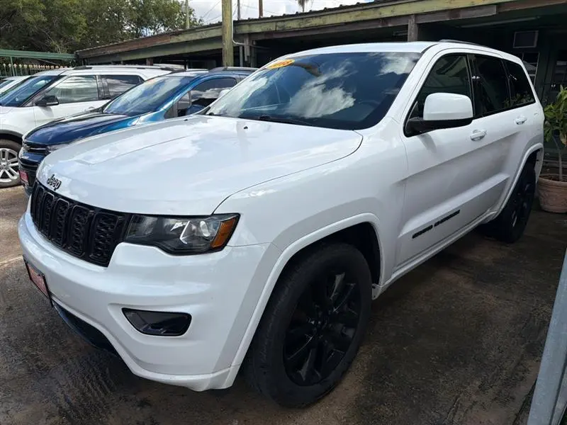 2018 Jeep Grand Cherokee Altitude 4WD photo
