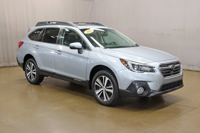2018 Subaru Outback Limited AWD photo