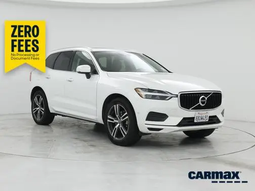 2018 Volvo XC60 Momentum AWD photo