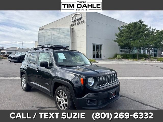 2017 Jeep Renegade Latitude FWD photo