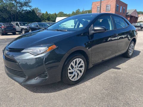 2017 Toyota Corolla LE FWD photo