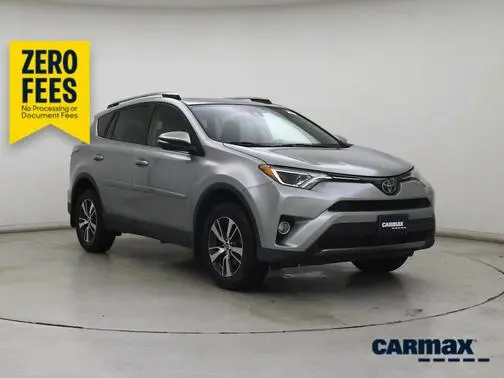 2018 Toyota RAV4 XLE AWD photo