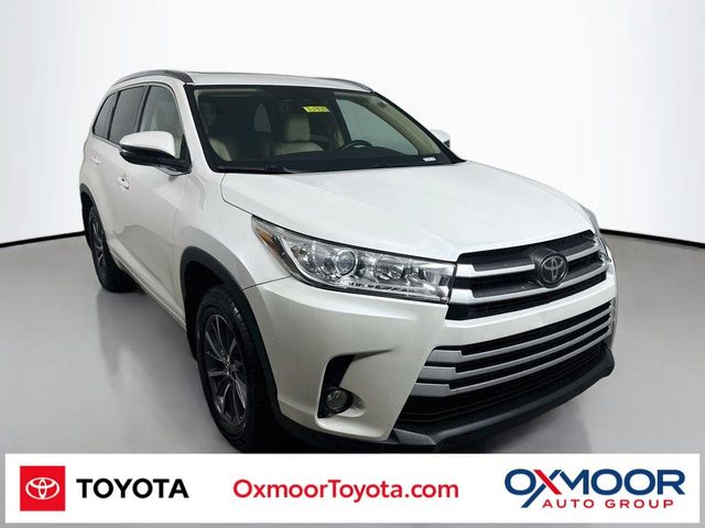 2018 Toyota Highlander XLE AWD photo