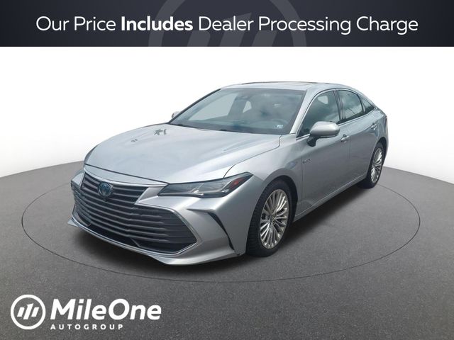 2019 Toyota Avalon Hybrid Limited FWD photo