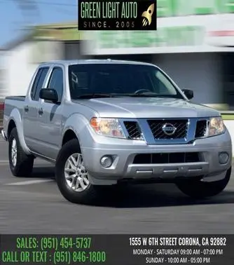 2017 Nissan Frontier SV V6 RWD photo