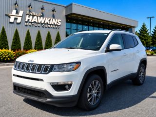 2018 Jeep Compass Latitude w/Sun/Wheel Pkg FWD photo