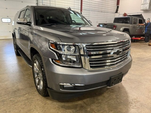 2018 Chevrolet Suburban Premier 4WD photo
