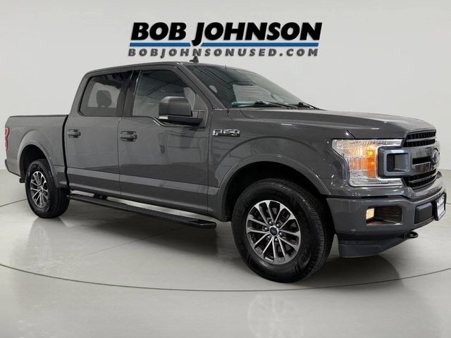 2018 Ford F-150 XLT 4WD photo