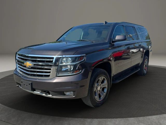 2018 Chevrolet Suburban LT 4WD photo