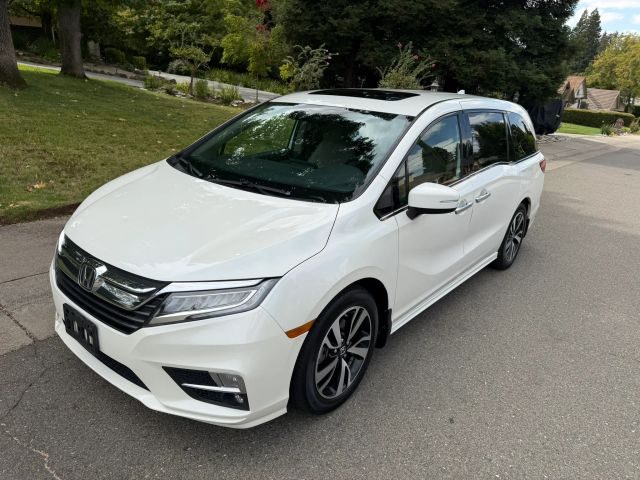 2019 Honda Odyssey Elite FWD photo