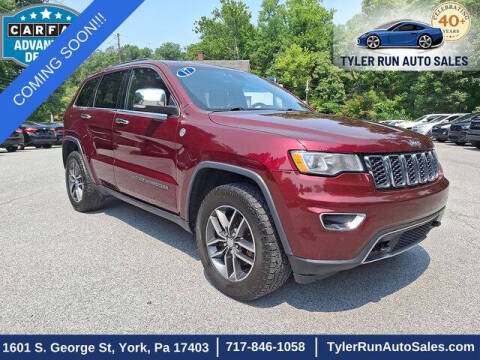 2017 Jeep Grand Cherokee Limited 4WD photo