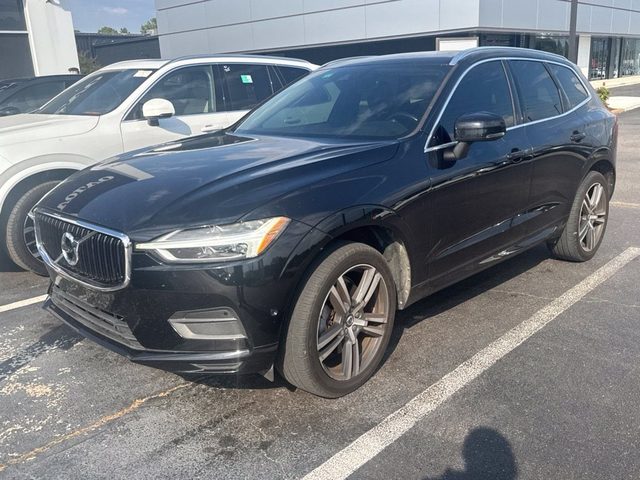 2018 Volvo XC60 Momentum AWD photo