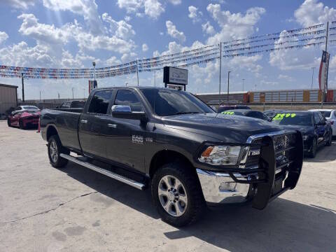 2018 Ram 2500 Lone Star 4WD photo
