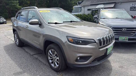 2019 Jeep Cherokee Latitude Plus 4WD photo
