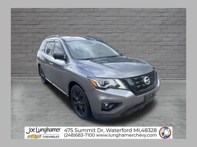 2018 Nissan Pathfinder SL 4WD photo