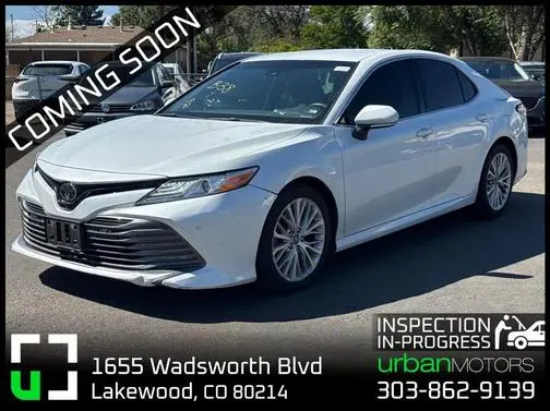 2018 Toyota Camry XLE FWD photo