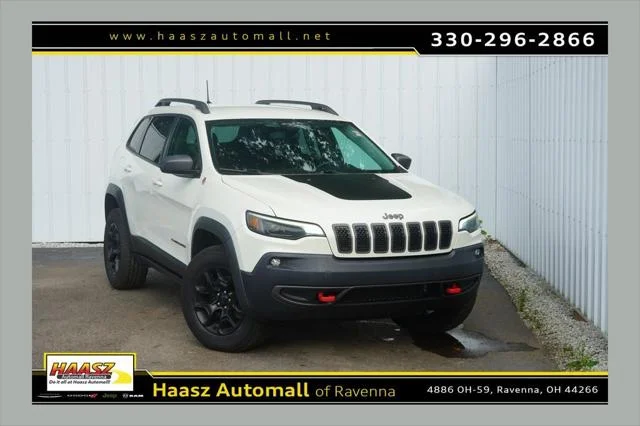 2019 Jeep Cherokee Trailhawk 4WD photo