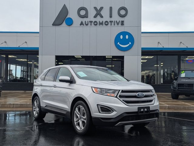 2017 Ford Edge Titanium AWD photo