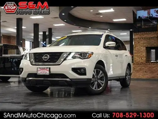 2018 Nissan Pathfinder SV 4WD photo