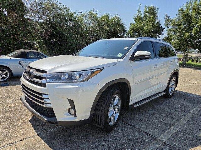 2018 Toyota Highlander Limited FWD photo