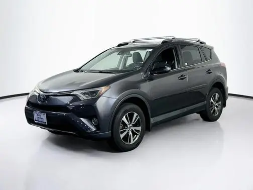 2018 Toyota RAV4 XLE AWD photo