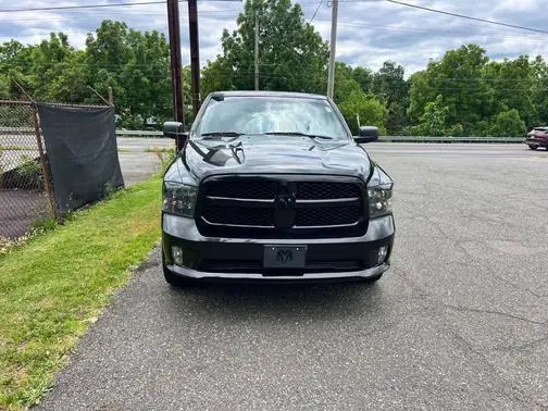 2018 Ram 1500 Express 4WD photo